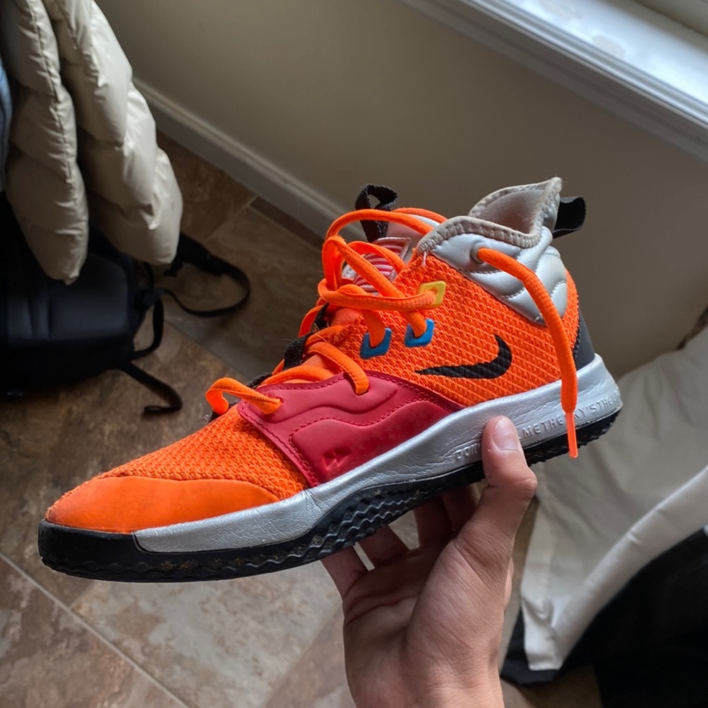2019 NASA x PG 3 'Armstrong Building 703 (NIKE)